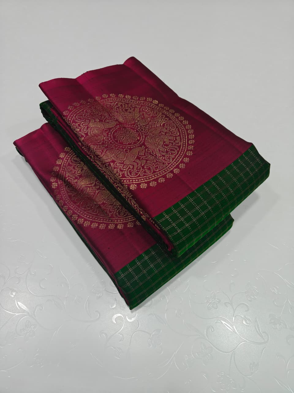Pure Handwoven Kanchipuram Silk Bridal Saree with 2G Pure Zari